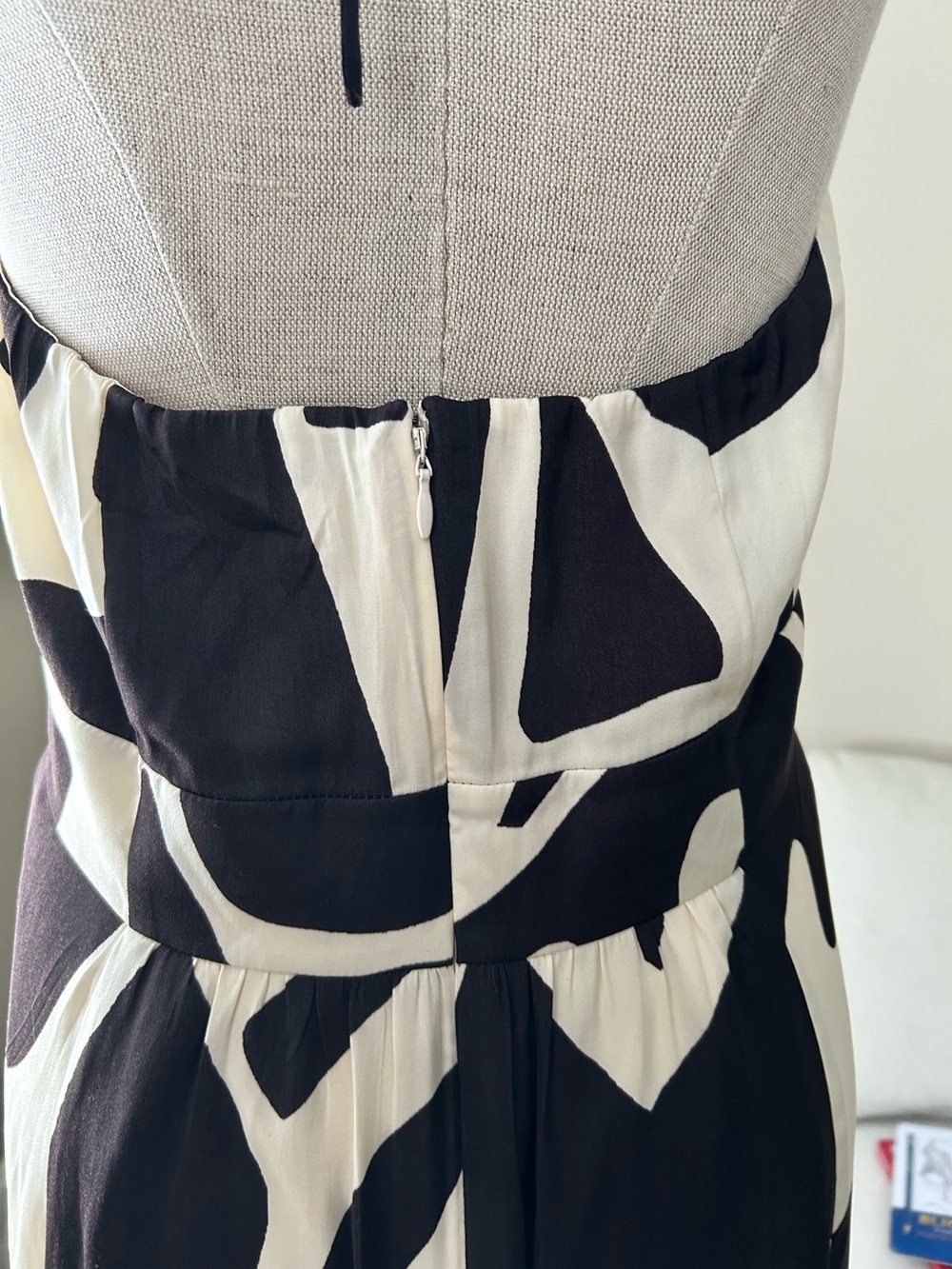 Banana Republic Dress Maxi Neck Tie Black And White Size 10 - Picture 8 of 12